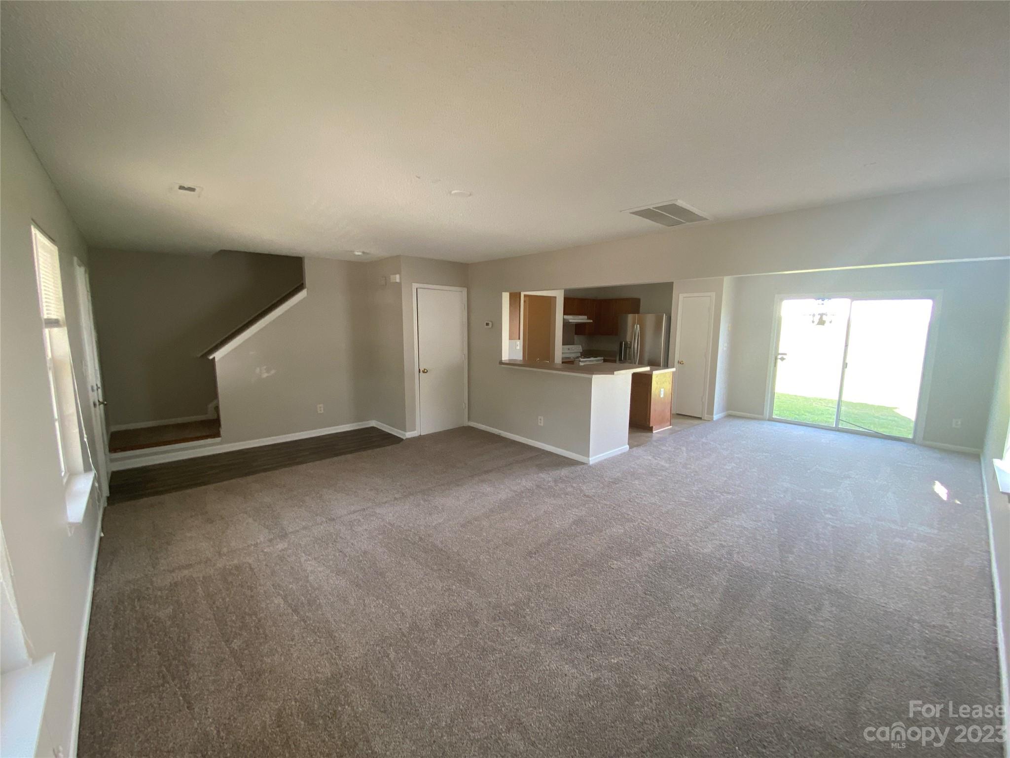 Stewarts Crossing - Residential Lease