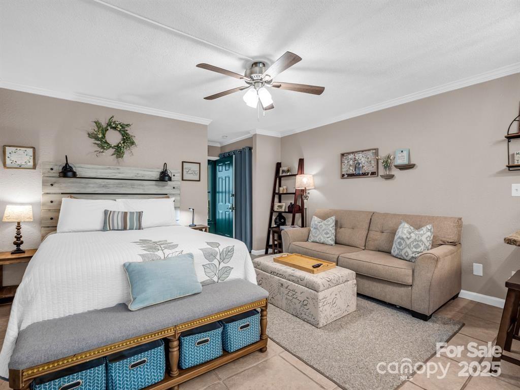 APPLE VALLEY VILLAS - Residential