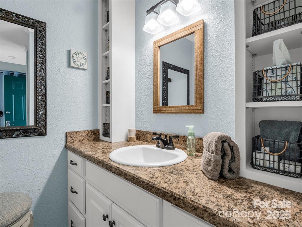 APPLE VALLEY VILLAS - Residential