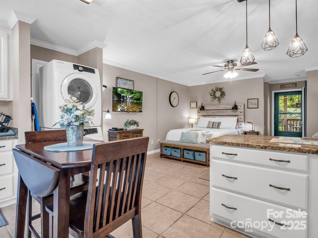 APPLE VALLEY VILLAS - Residential