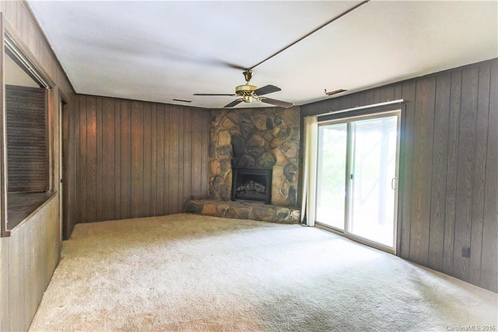 Tega Cay - Residential