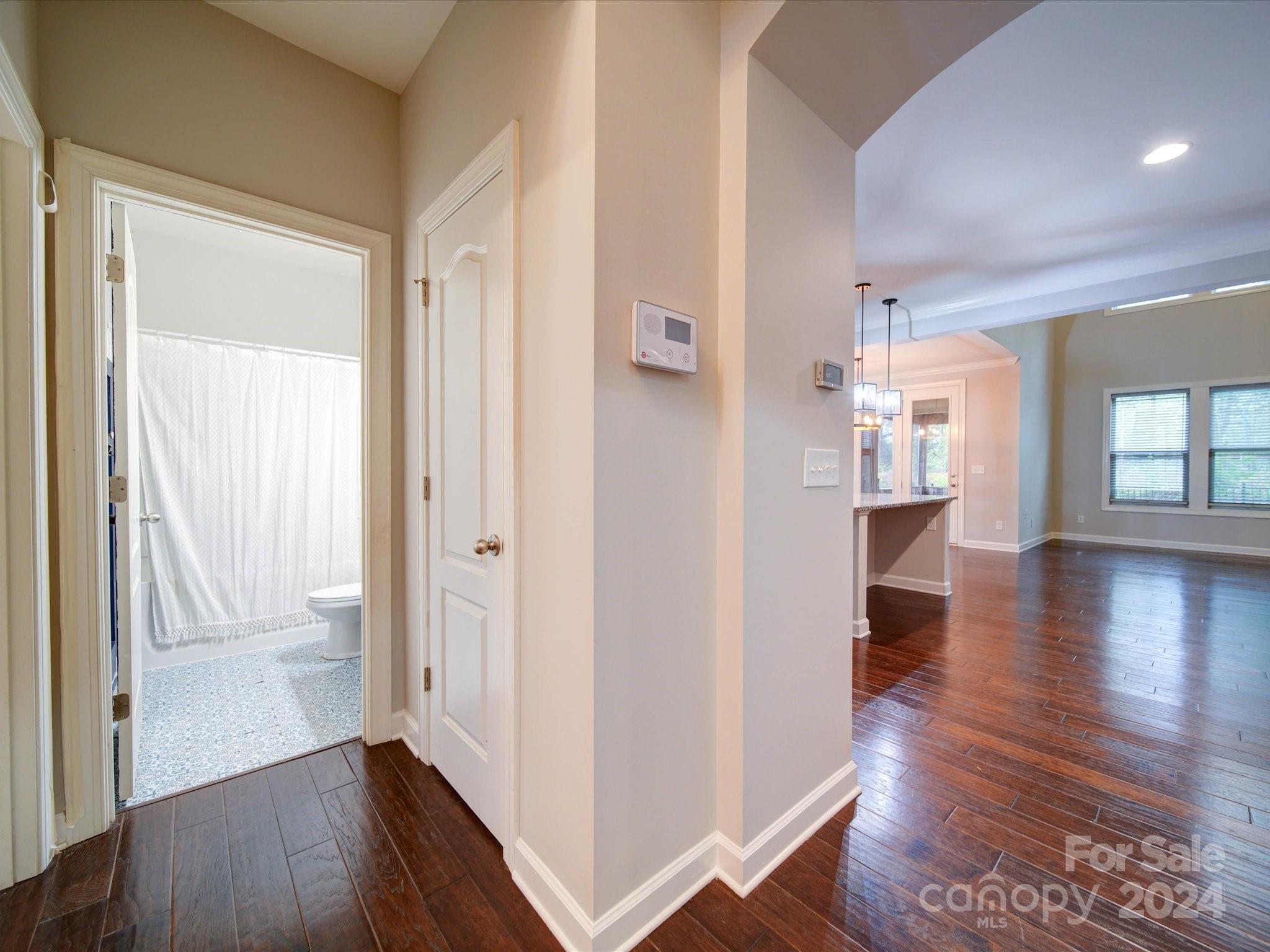 Riverchase - Residential