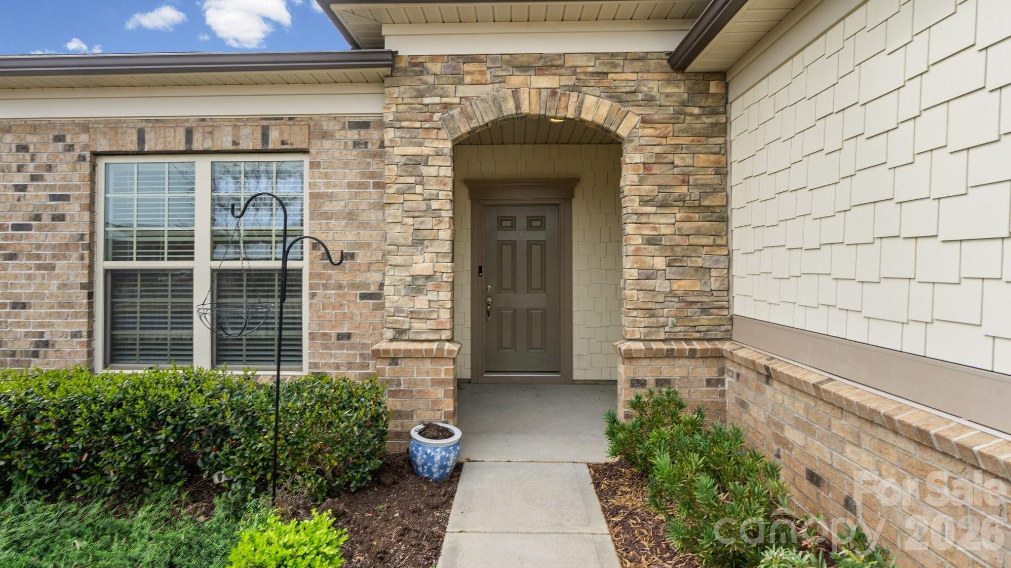 3020 Bartlett Street