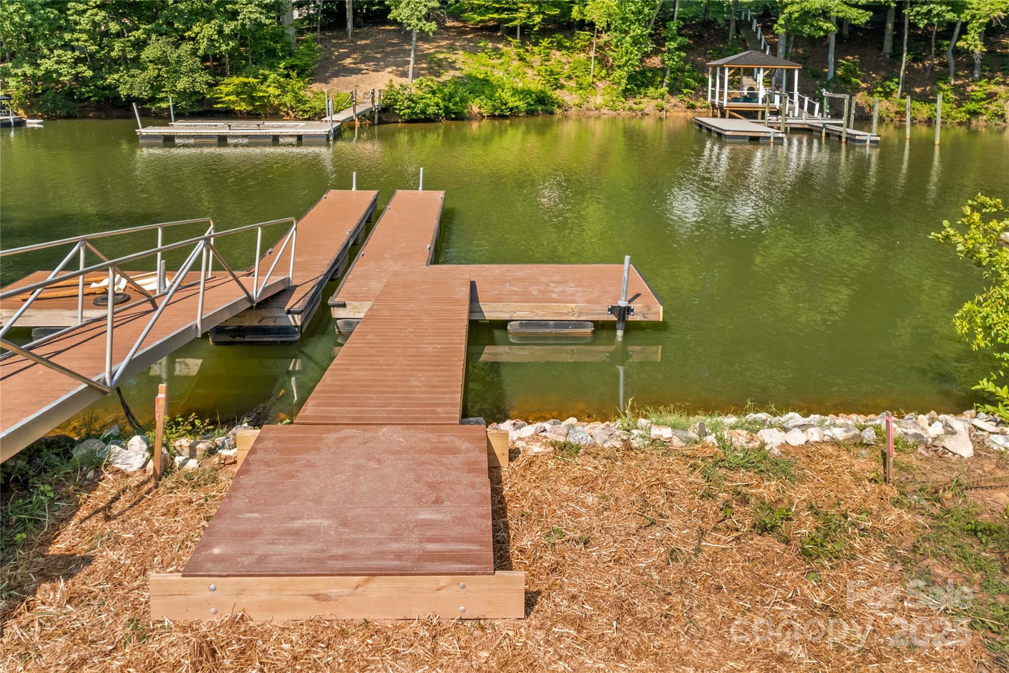 Cove View Park - Residential