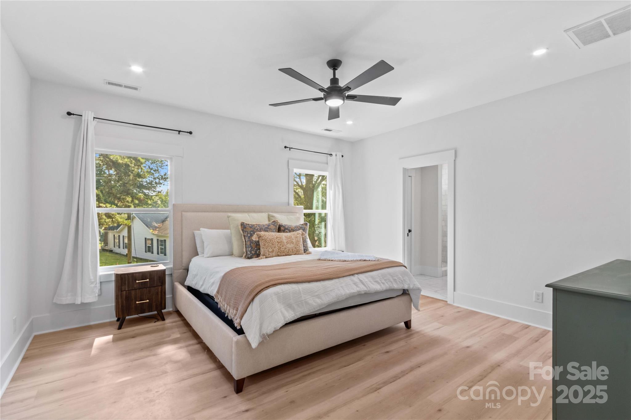 Cove View Park - Residential