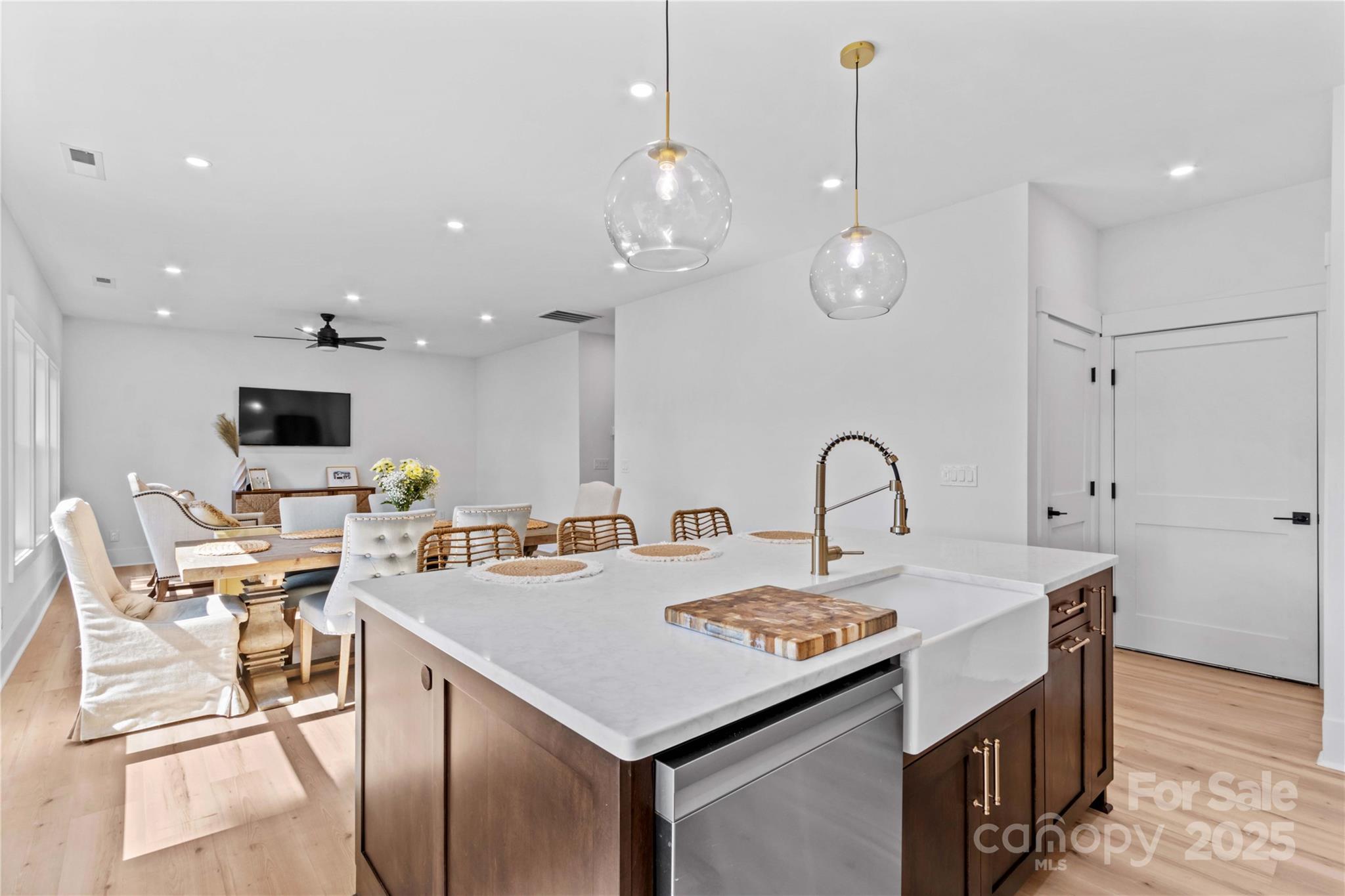 Cove View Park - Residential