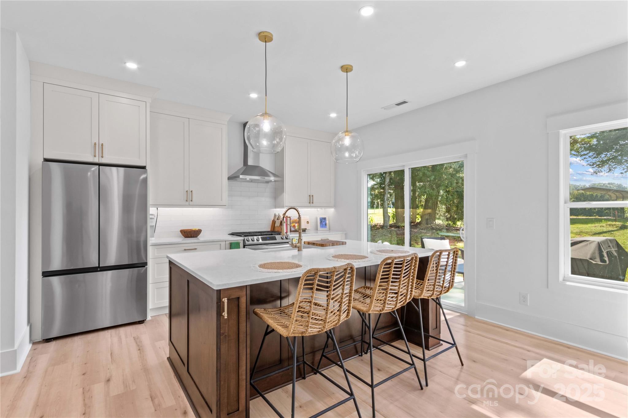 123 Ensign Place