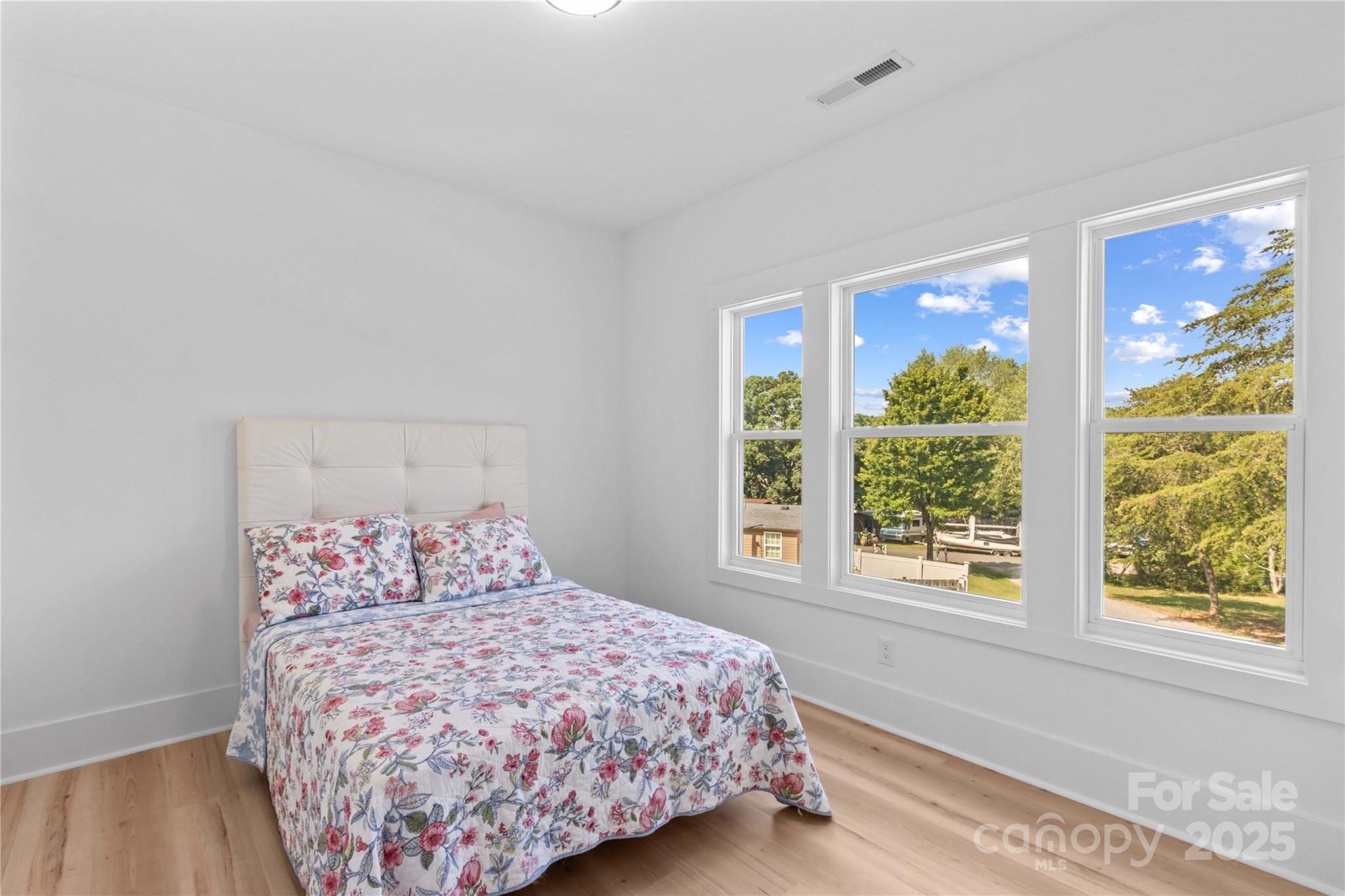 Cove View Park - Residential