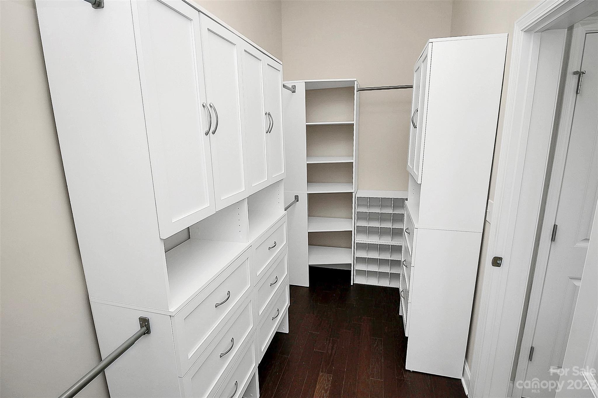 The Vineyards on Lake Wylie - Residential