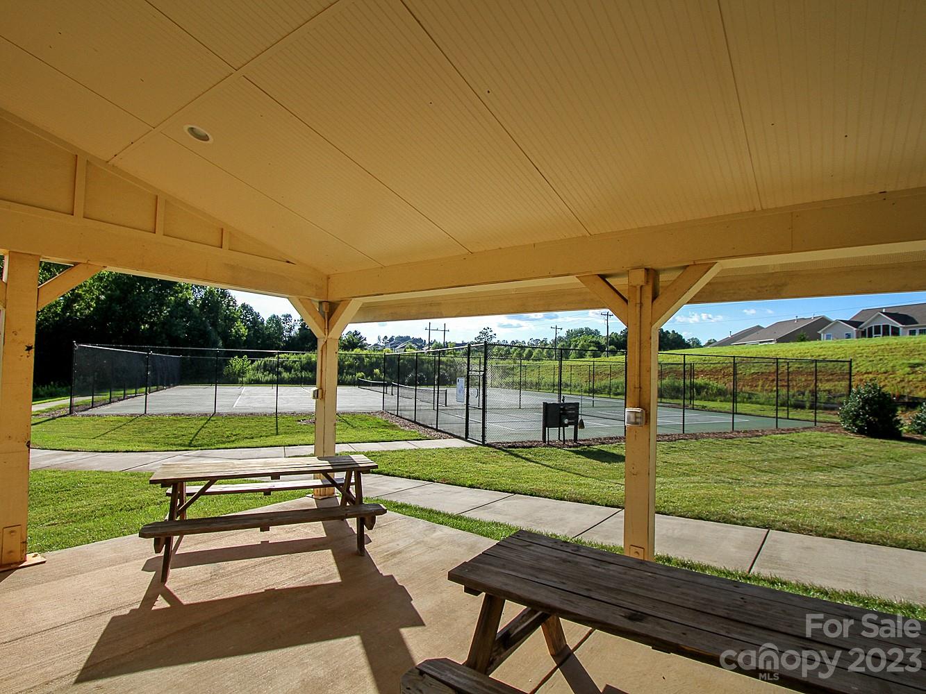 The Vineyards on Lake Wylie - Residential