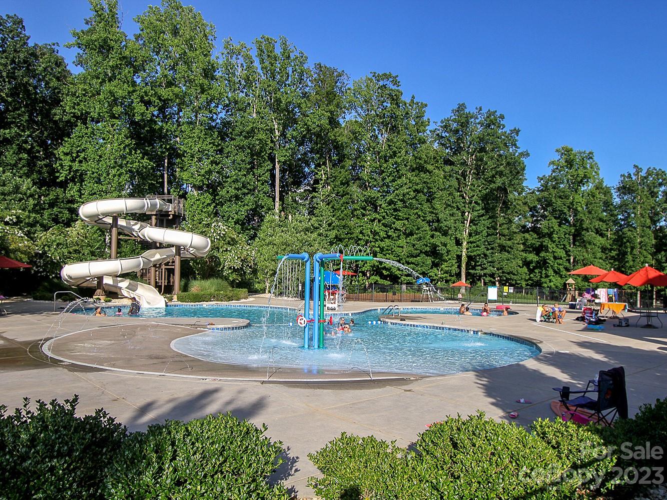 The Vineyards on Lake Wylie - Residential