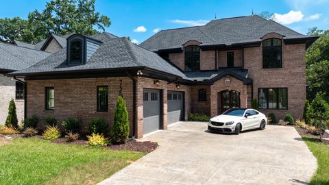 720 Ideal Way Charlotte NC 28203