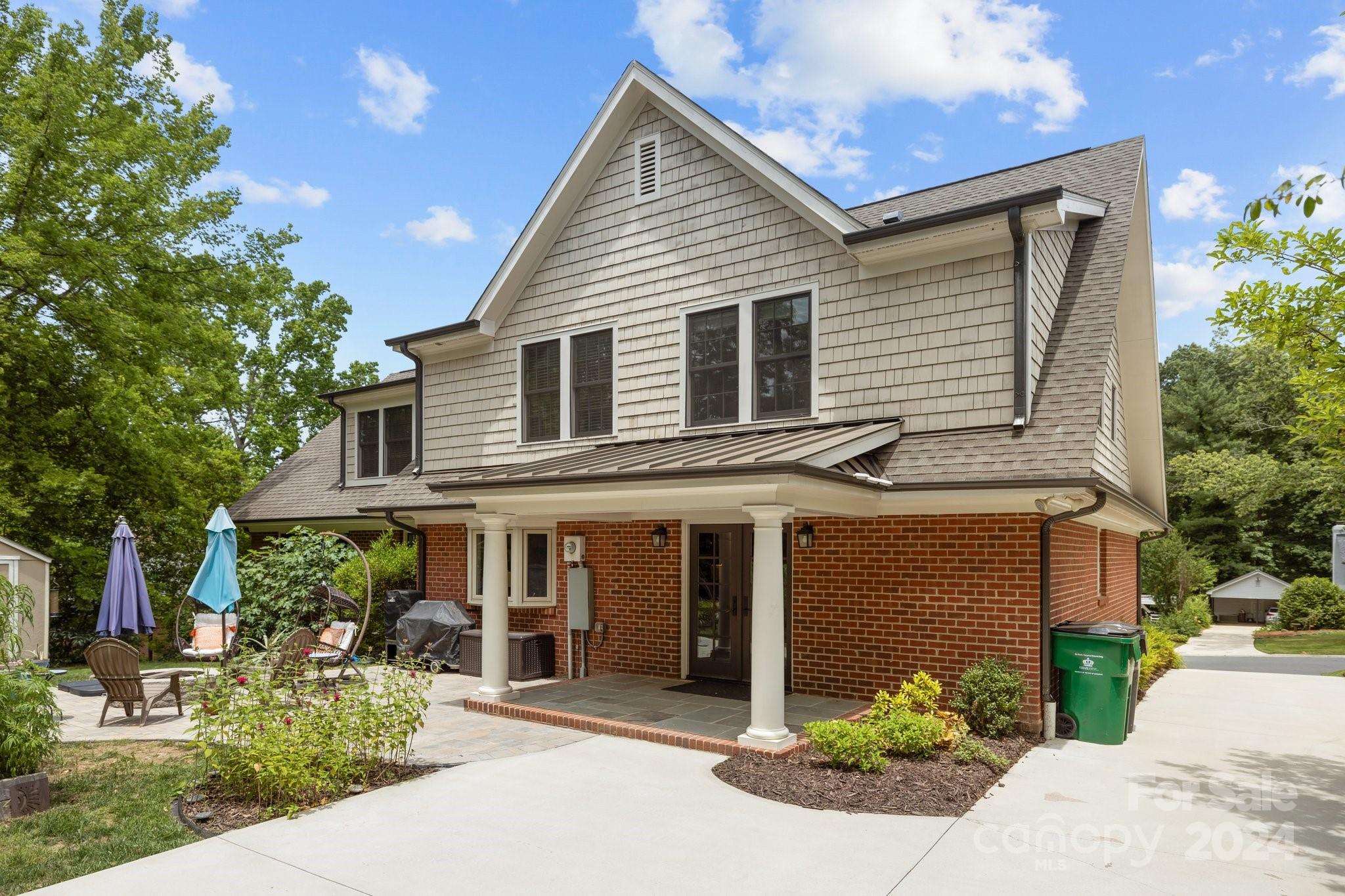 Barclay Downs - Residential