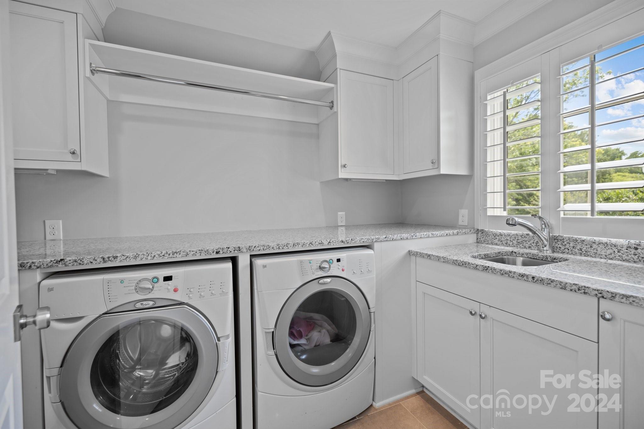 Barclay Downs - Residential