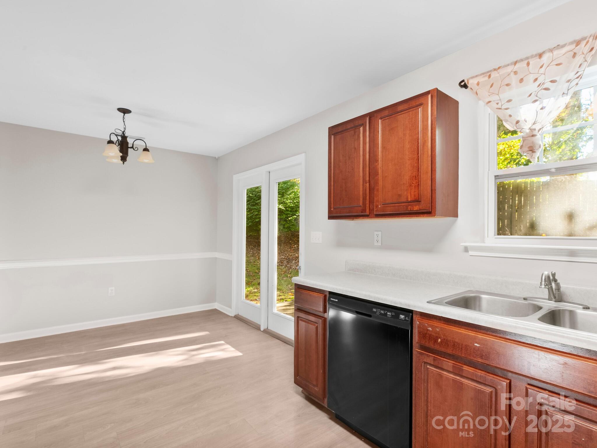 Townes at Connor Creek - Residential