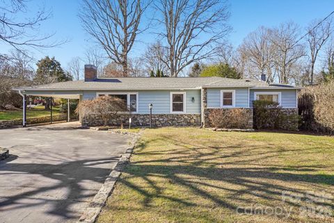 511 Oak Grove Road Flat Rock NC 28731