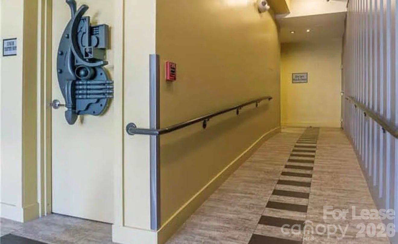 2125 Southend Drive 310