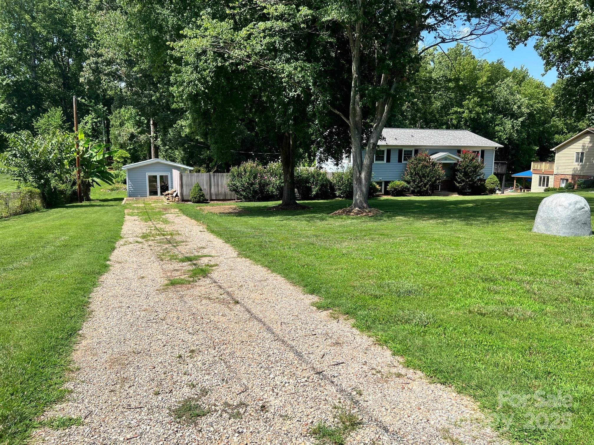 151 Peninsula Drive