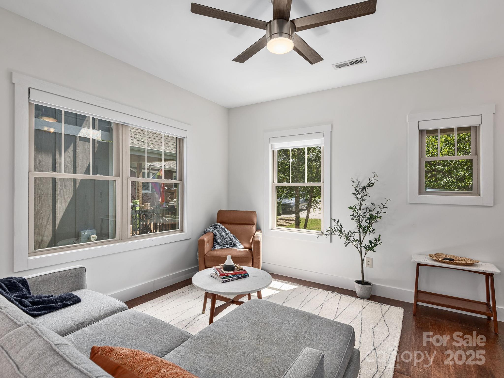 748 Fairview Road