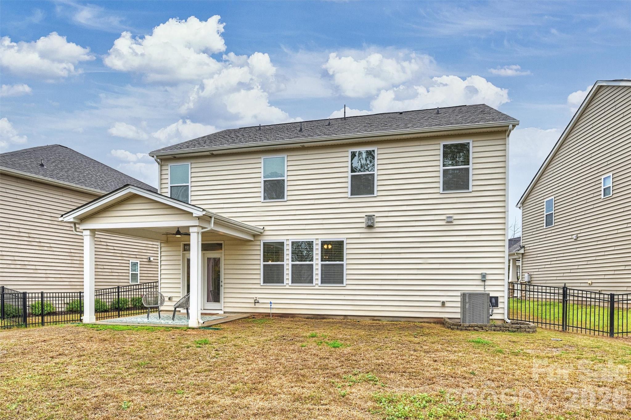 Ridgewater - Residential