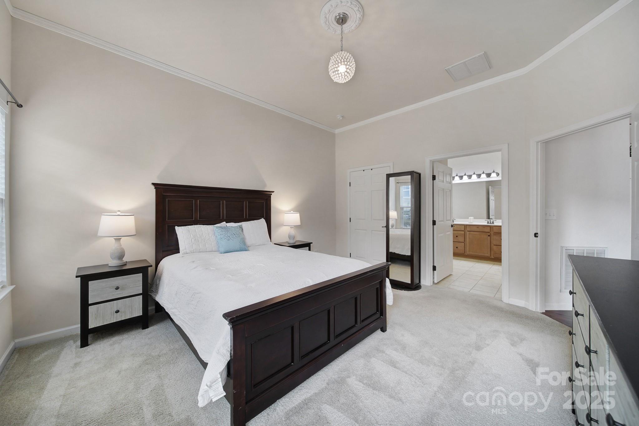 Lake Shore - Residential