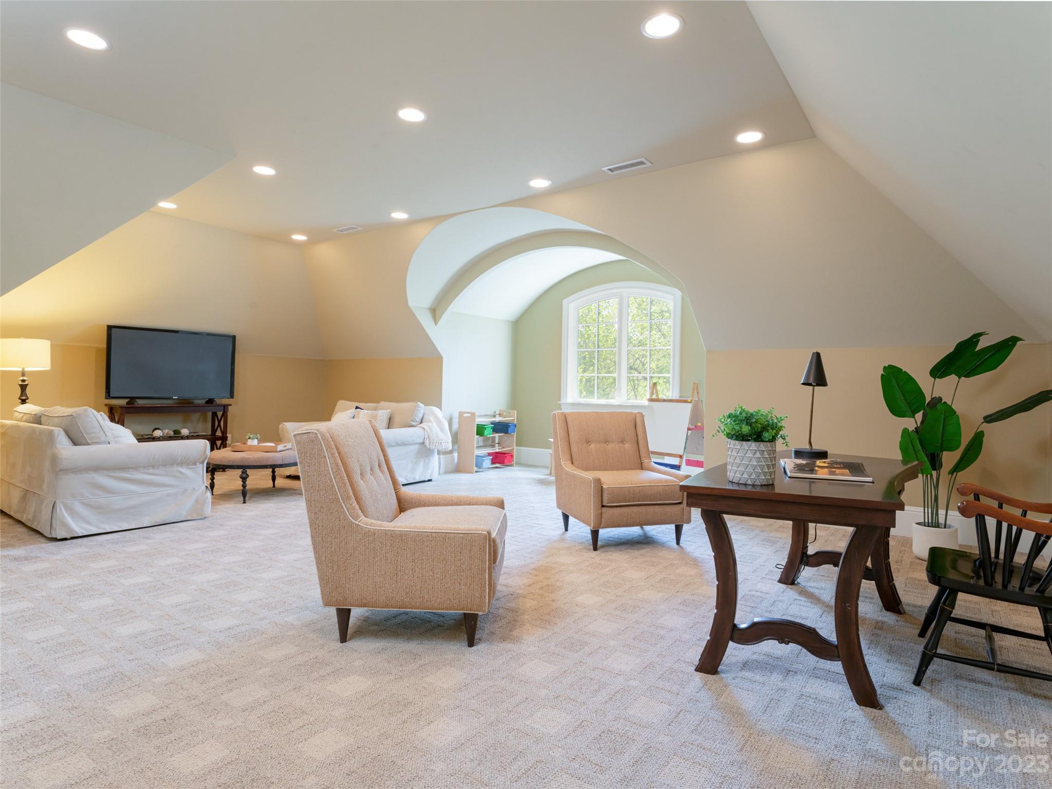 Ramble Biltmore Forest - Residential