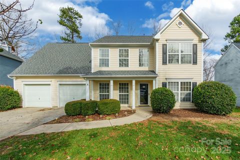 11318 Glenstone Court Charlotte NC 28269
