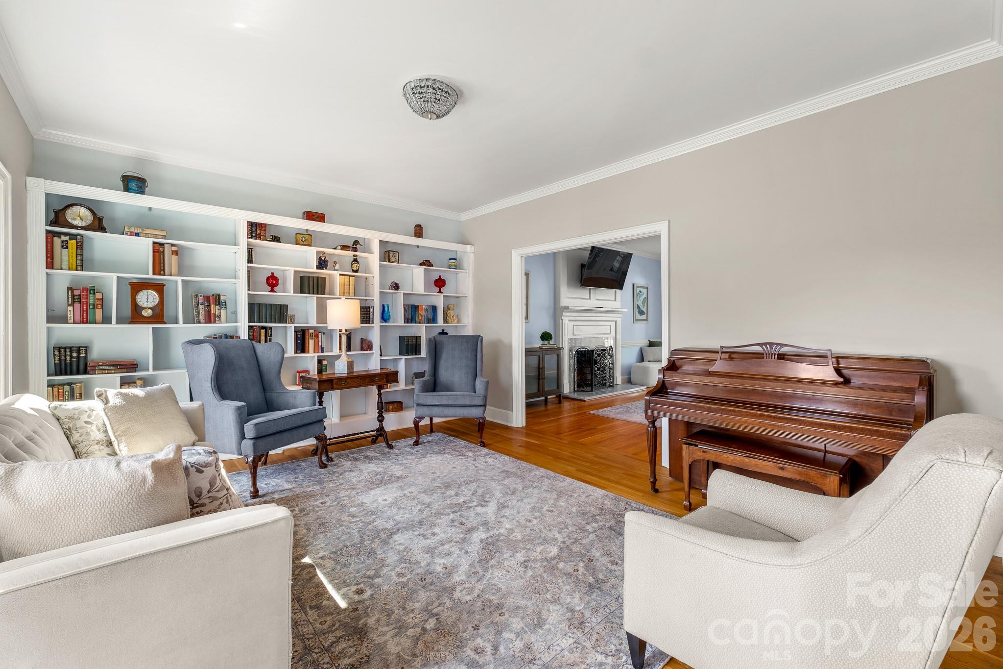 1006 Chelsea Place