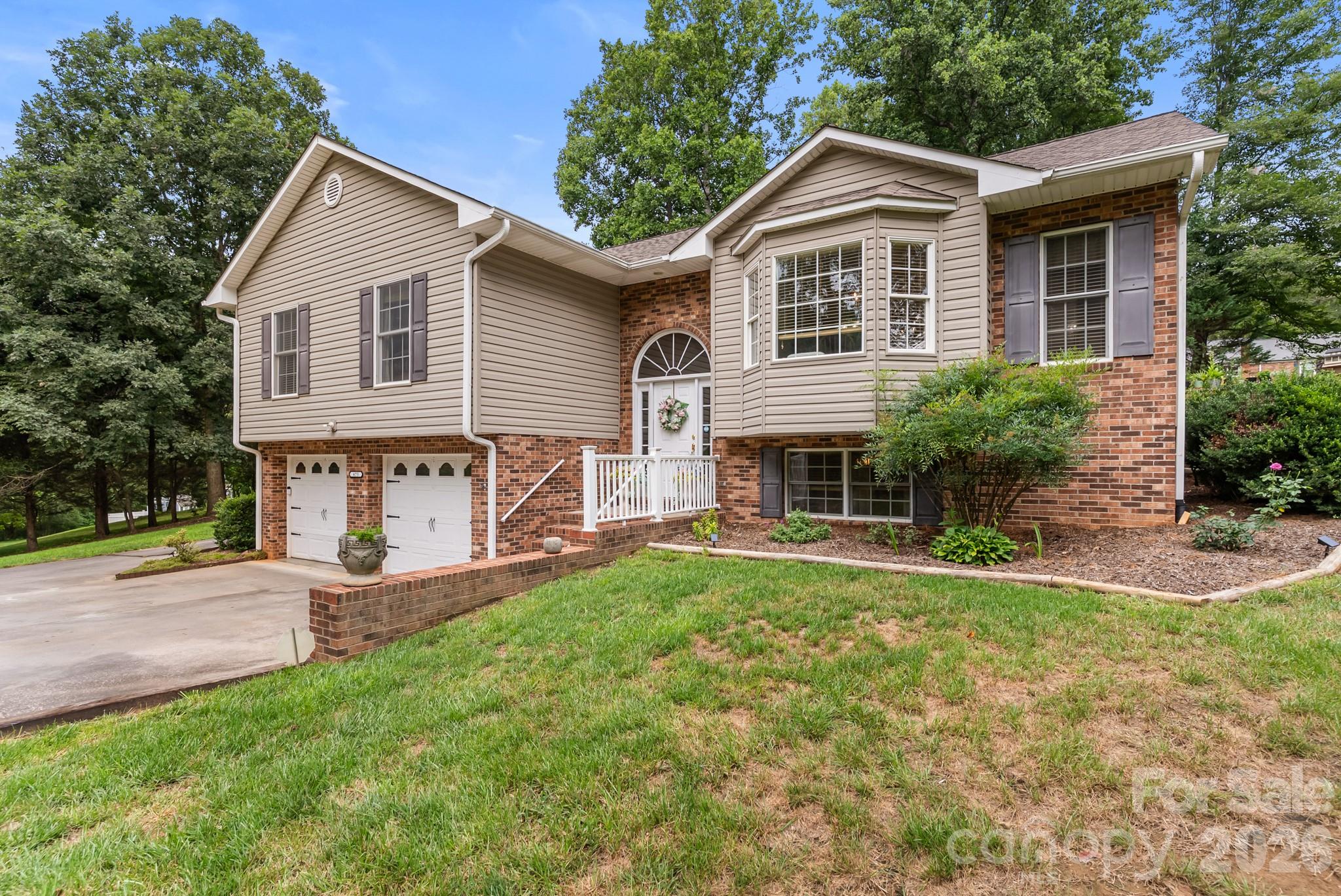 675 Country Club Road