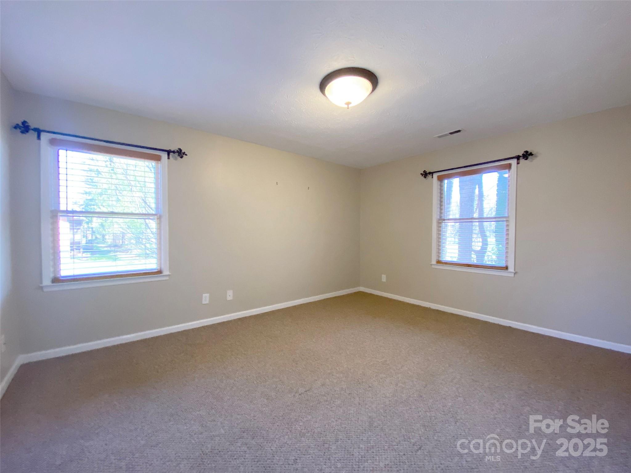 Haywood Manor - Residential