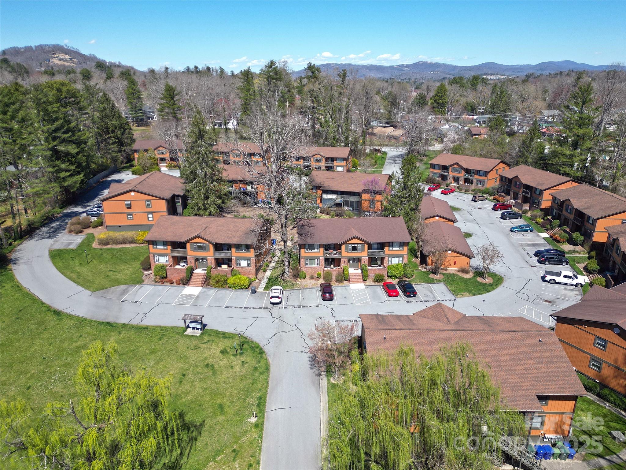 Haywood Manor - Residential