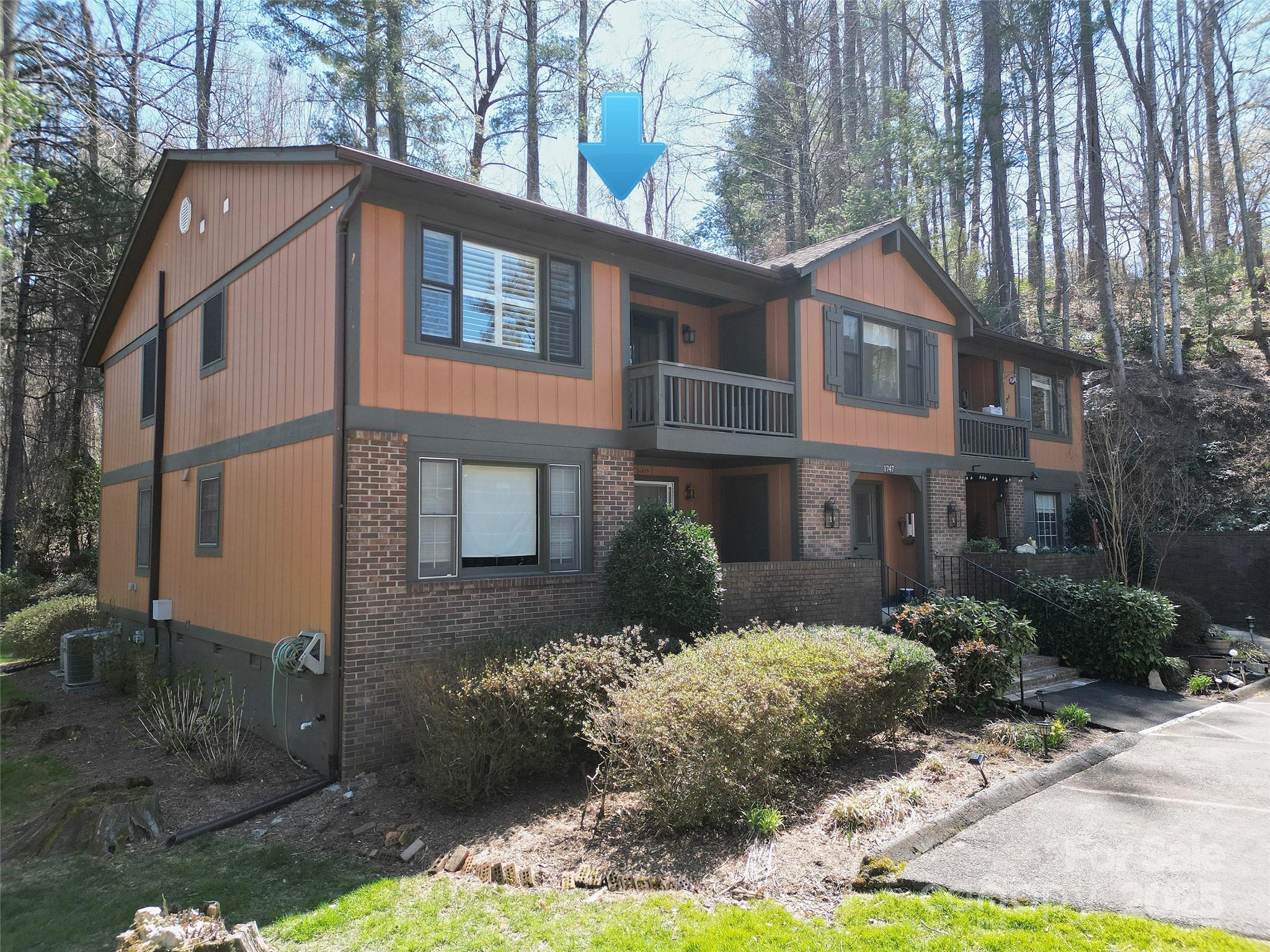 1747 Haywood Manor Road C