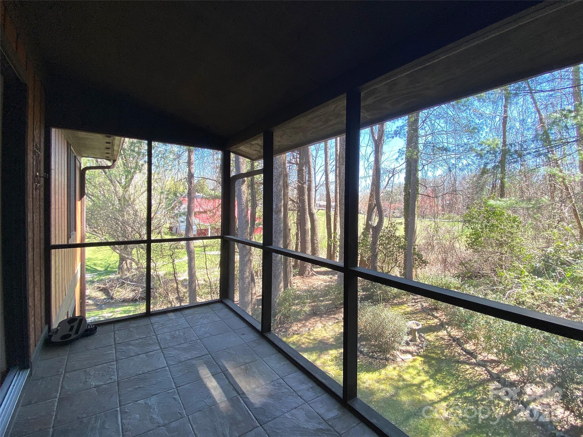 Haywood Manor - Residential