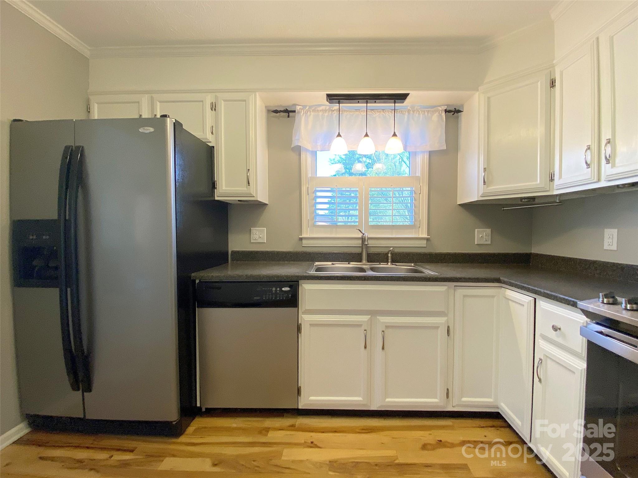 Haywood Manor - Residential