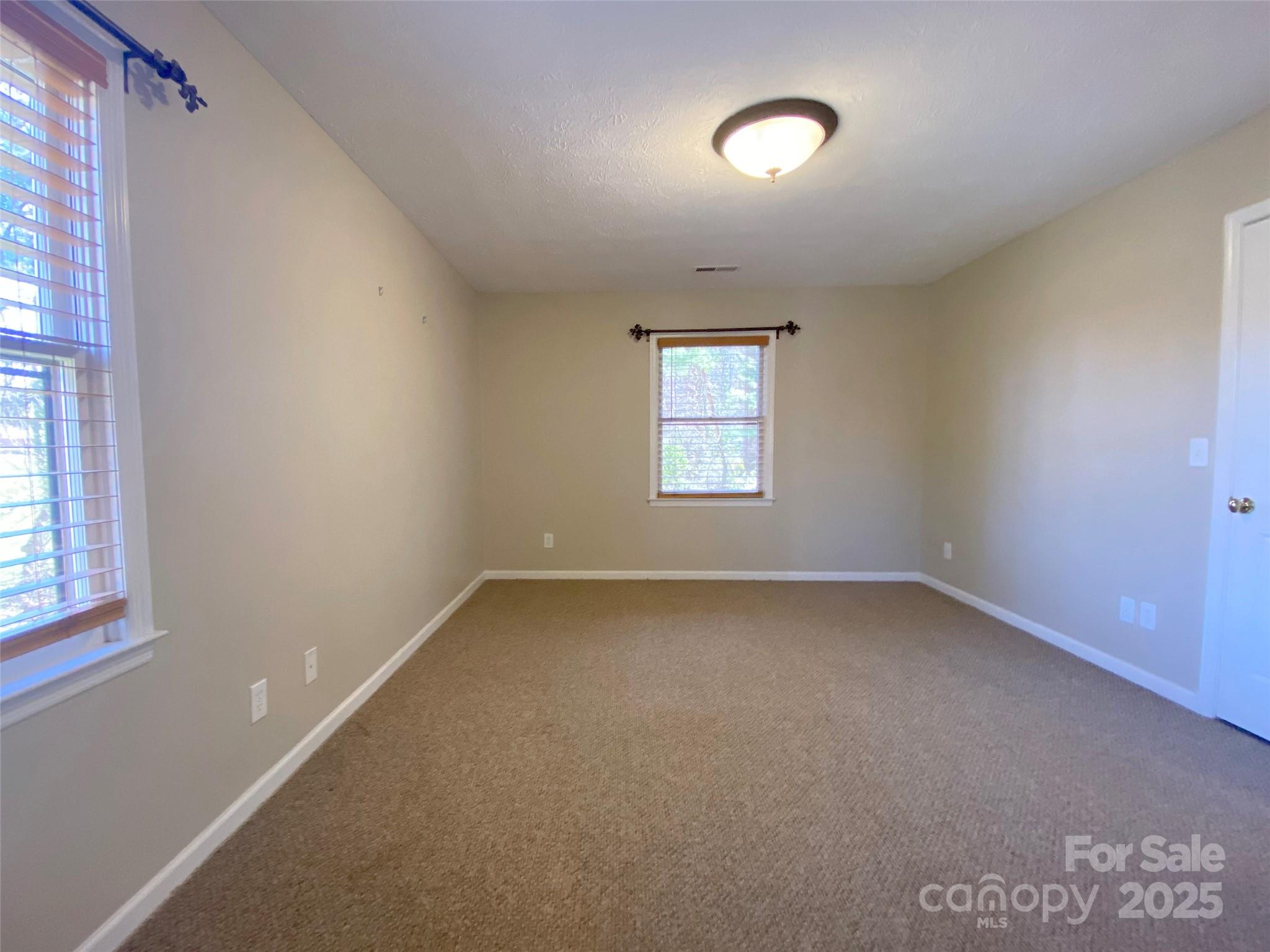 Haywood Manor - Residential