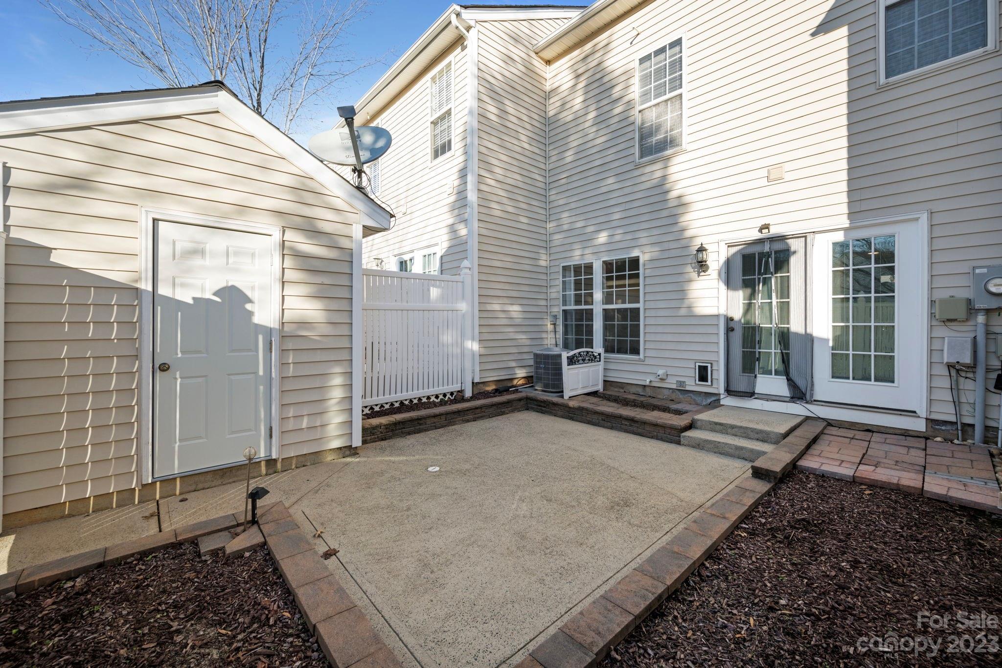 Oakhurst - Residential