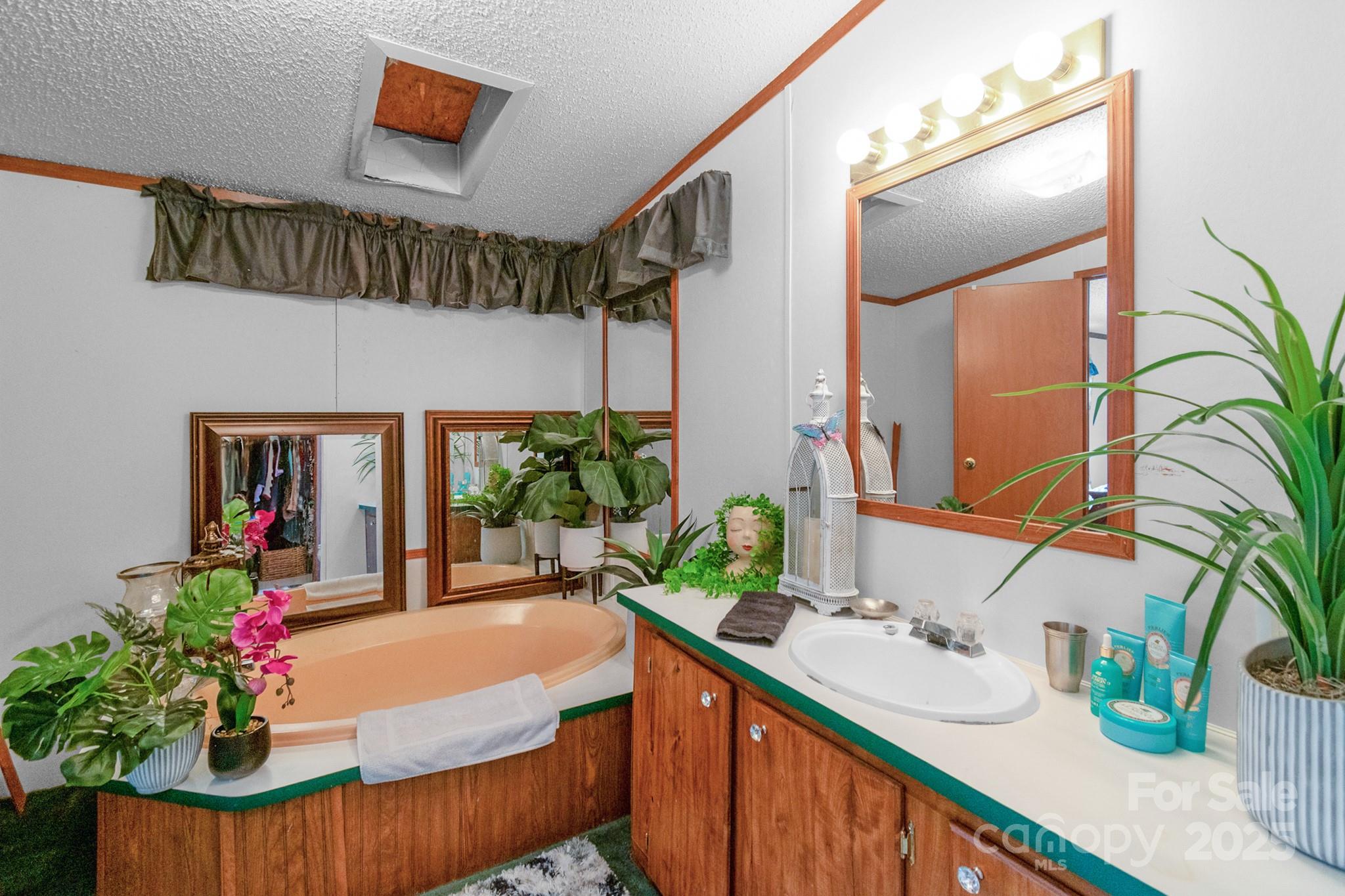 Hazelwood Farms - Residential