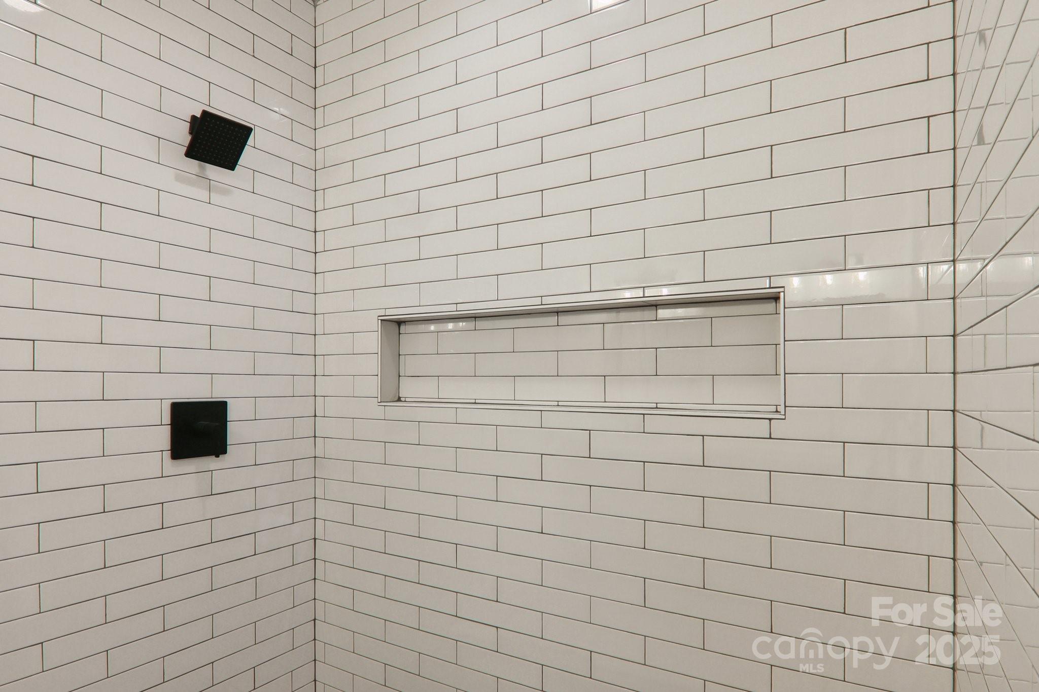 Mills Pointe - Residential