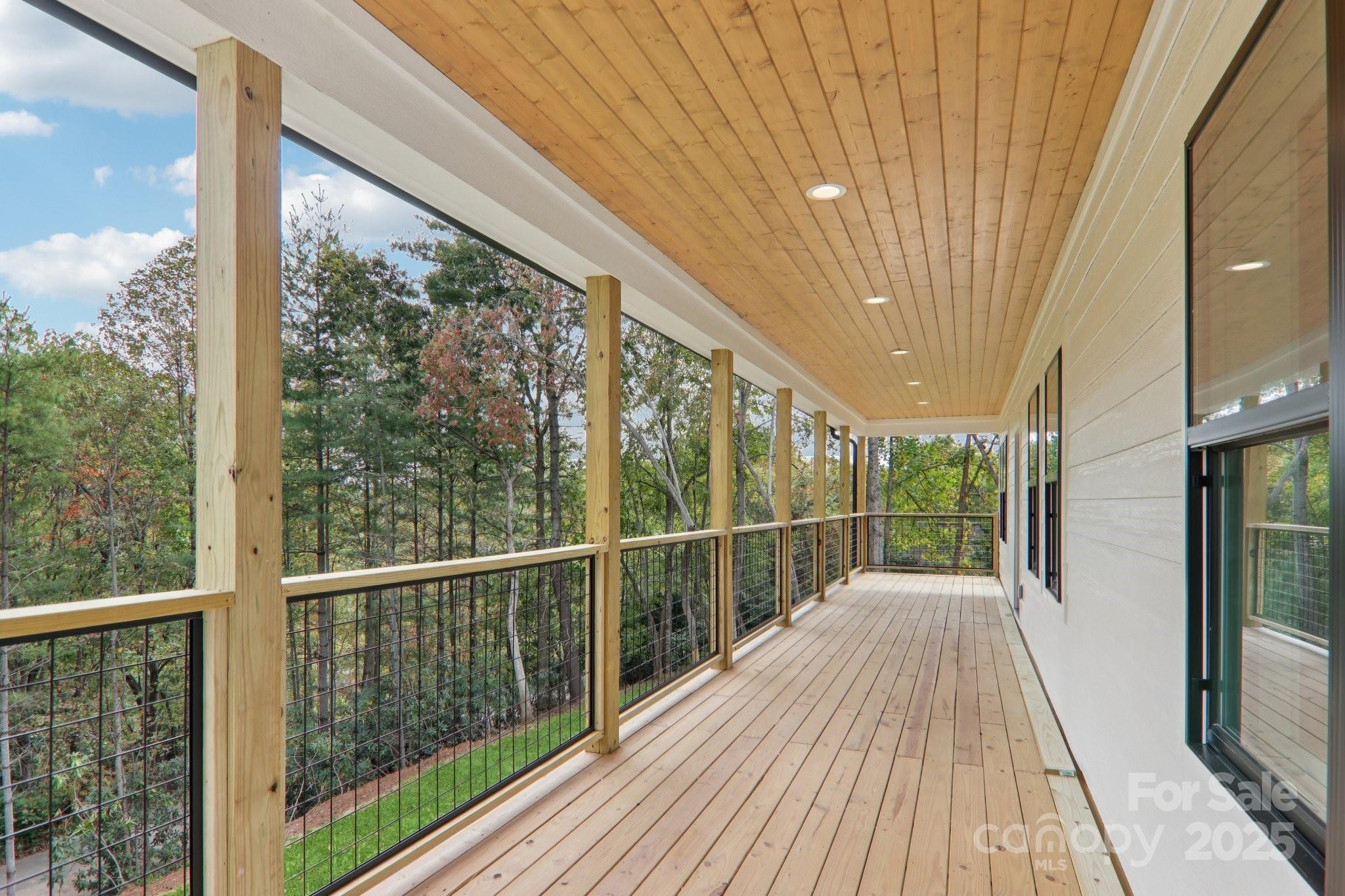 Mills Pointe - Residential