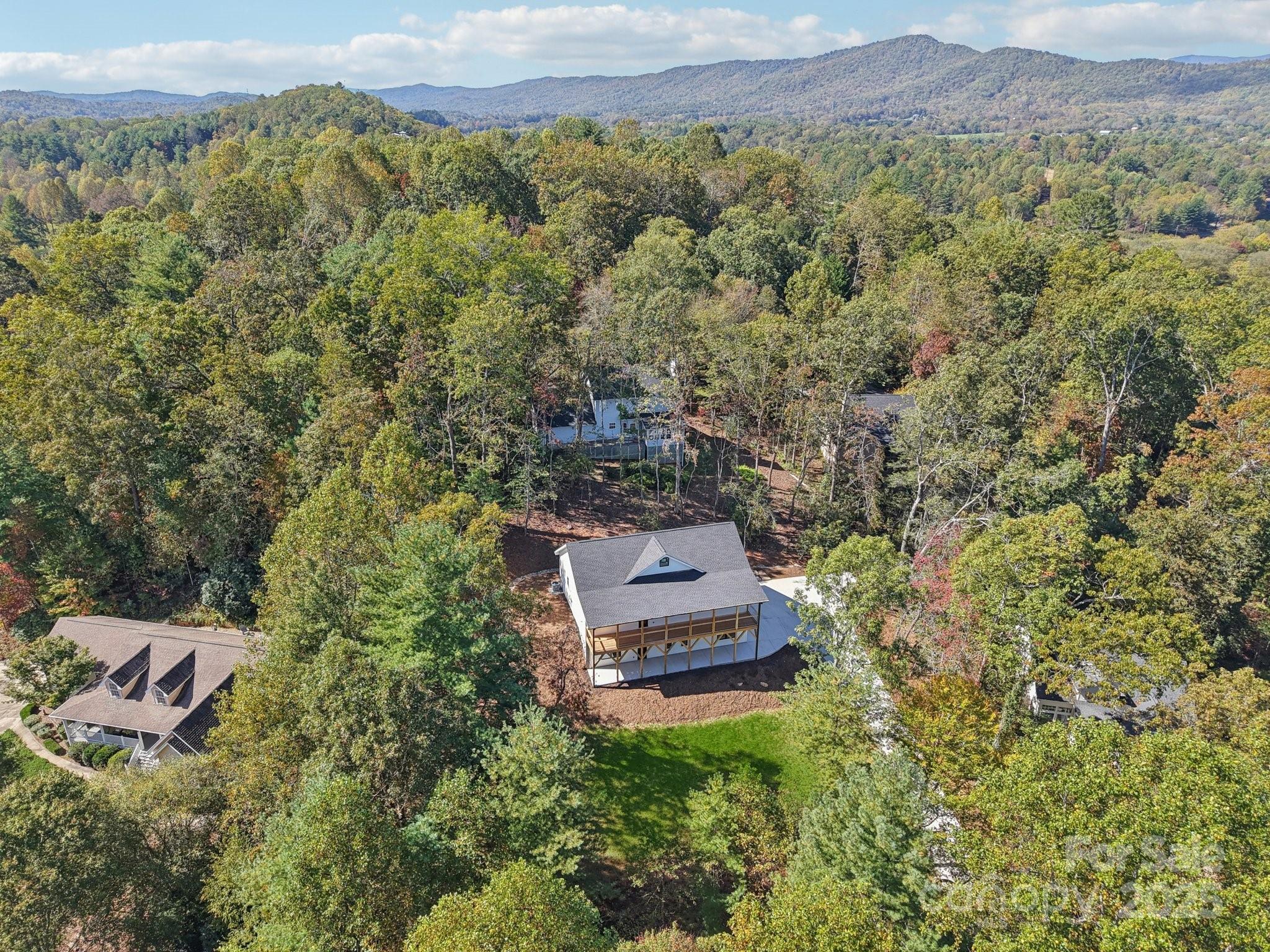 Mills Pointe - Residential