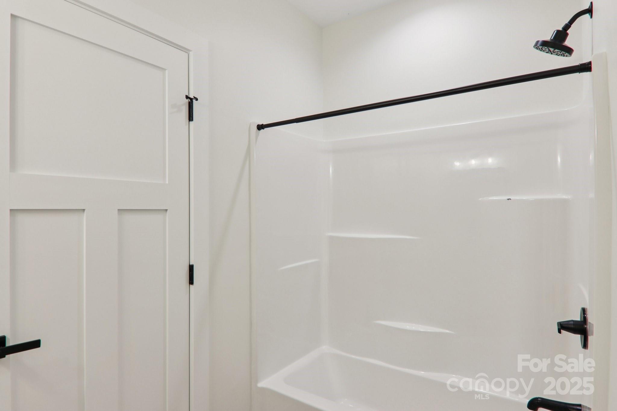 Mills Pointe - Residential