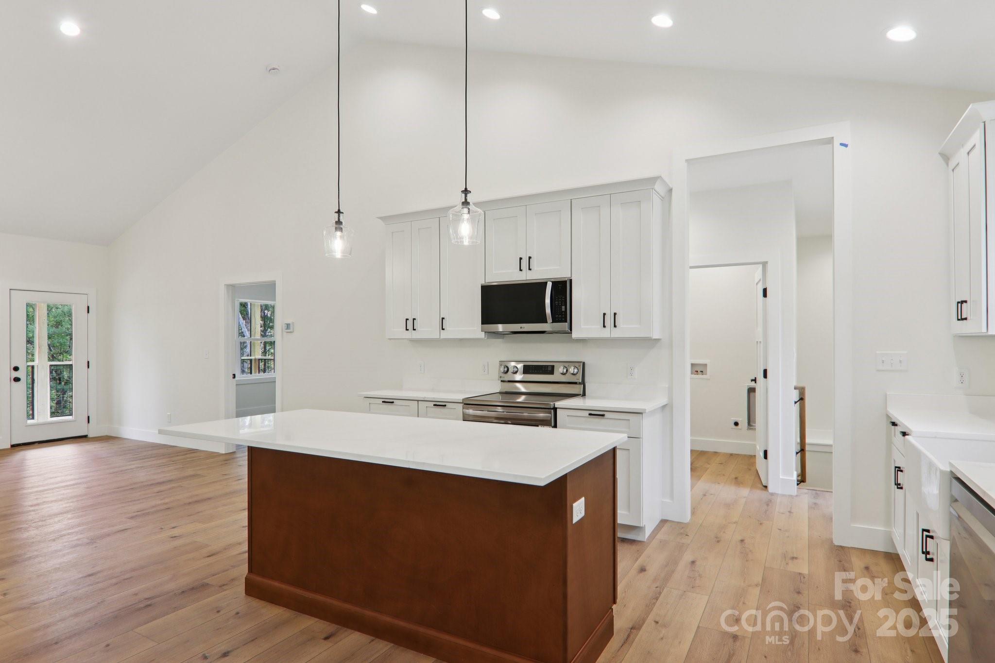 Mills Pointe - Residential