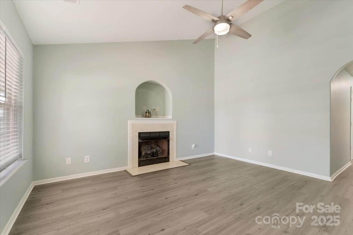 8421 Kings Creek Drive
