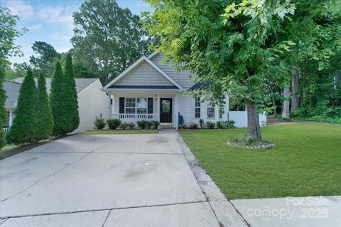 8421 Kings Creek Drive Charlotte NC 28273