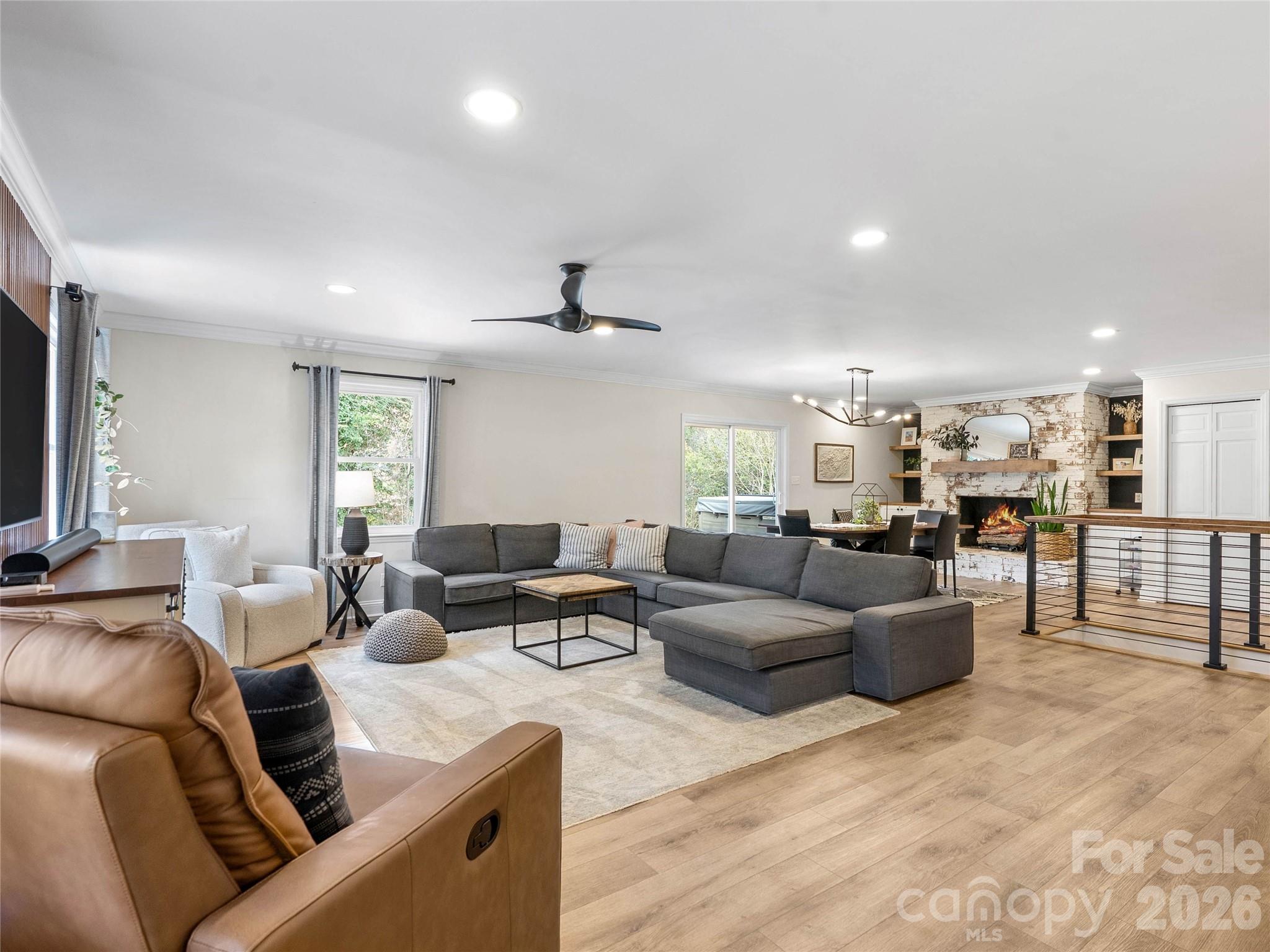 Poppy Slopes - Residential