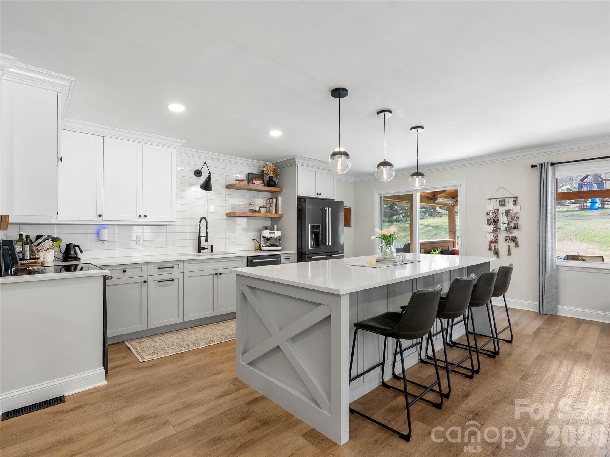 Poppy Slopes - Residential