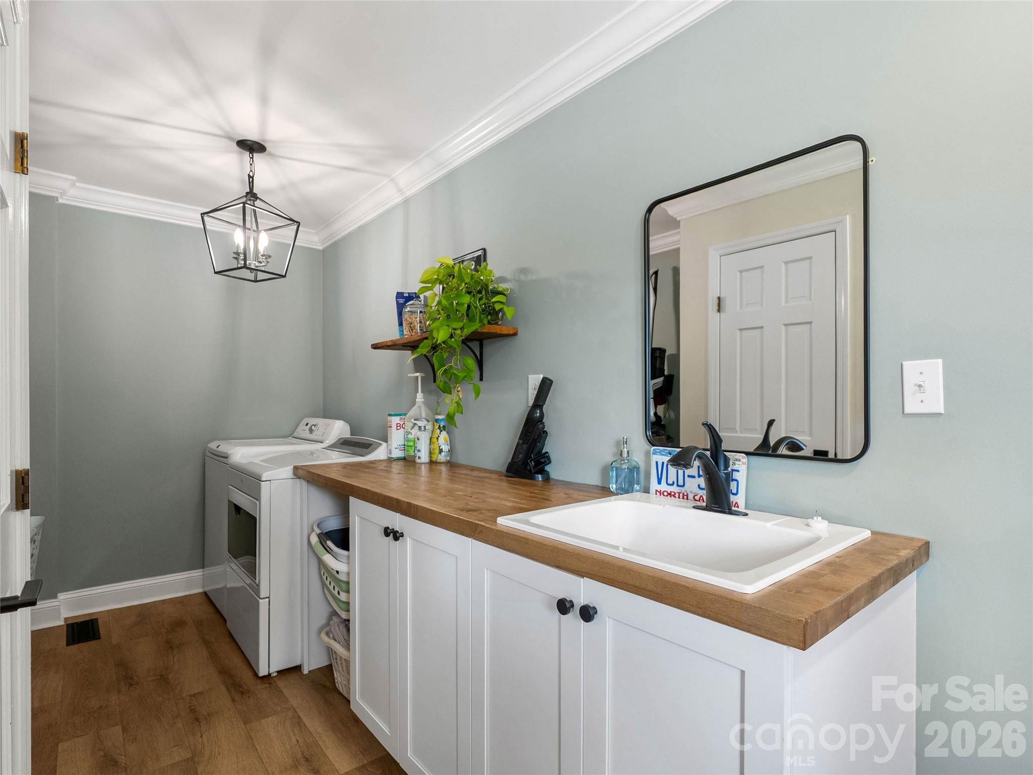 Poppy Slopes - Residential