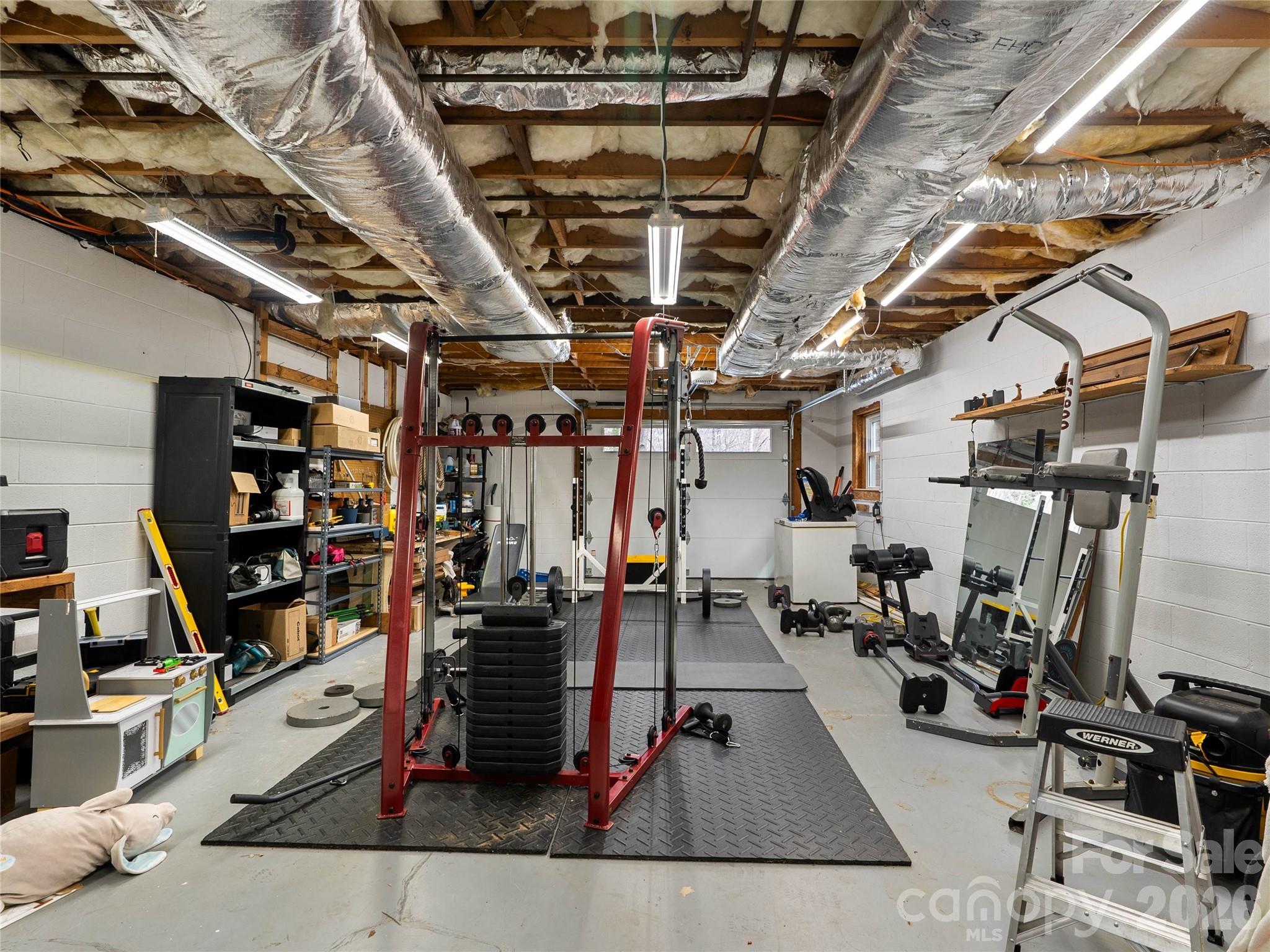 Poppy Slopes - Residential