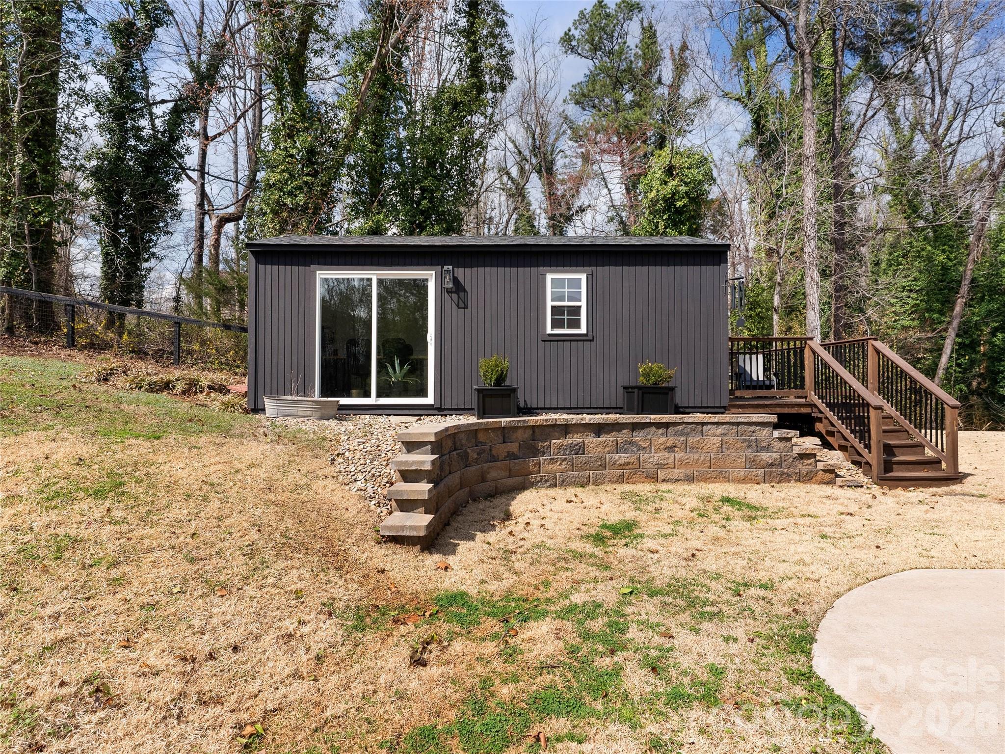 Poppy Slopes - Residential