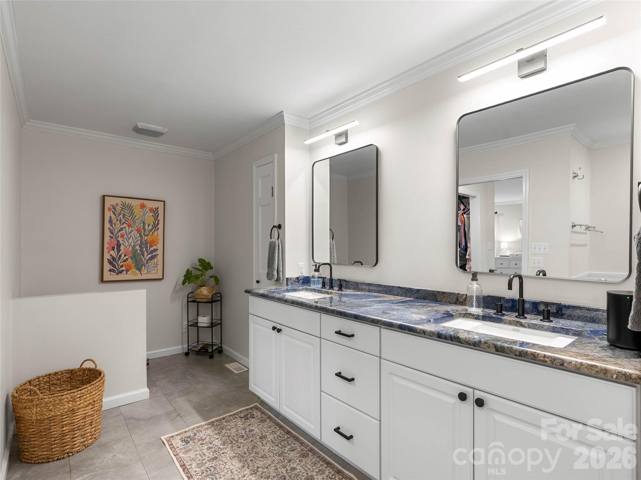 Poppy Slopes - Residential